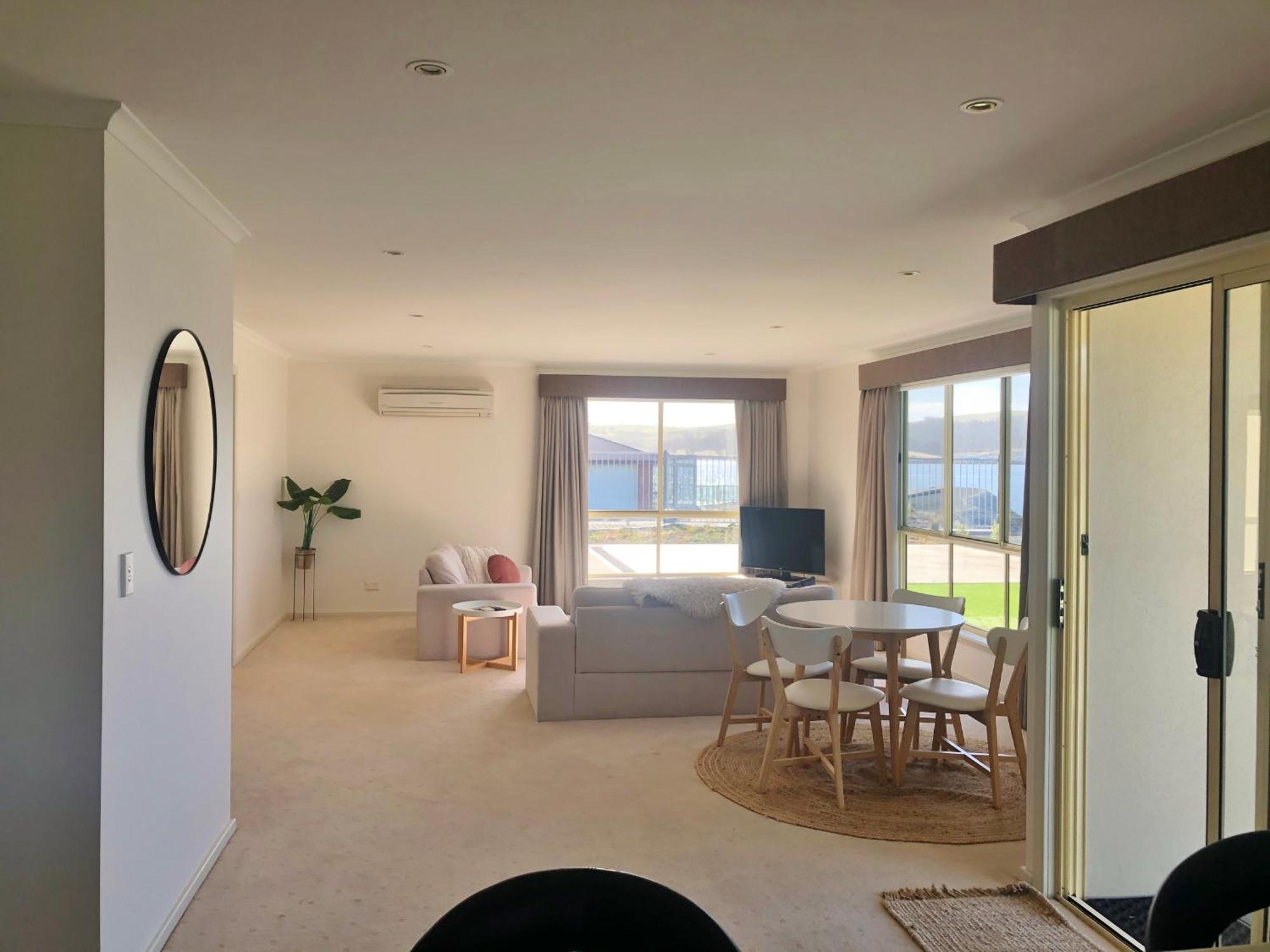 Eastcoaster Tasmania Hotel Orford Room photo